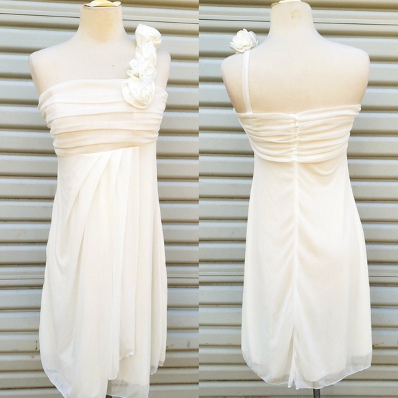 White Vintage Flower/Wedding Chiffon Dress - Picture 1 of 4